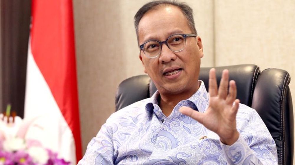 agus-gumiwang-kartasasmita