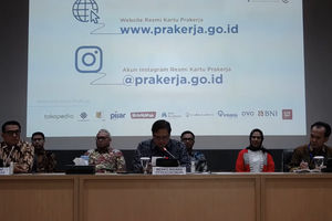 <p>Menteri Koordinator Perekonomian Airlangga Hartarto alam Jumpa Pers Peluncuran Kartu Prakerja Jakarta, 20 Maret 2020 (Sumber: YouTube)</p>
