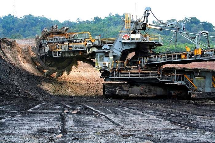 <p>Aktivitas tambang batu bara PT Bukit Asam/ Kaltim Post</p>
