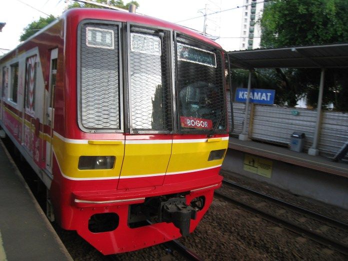 <p>Commuterline electric train at Kramat Station, Central Jakarta, Indonesia.</p>
