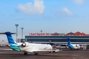 <p>Bandara Internasional Ngurah Rai Bali (Sumber: https://www.futuready.com)</p>
