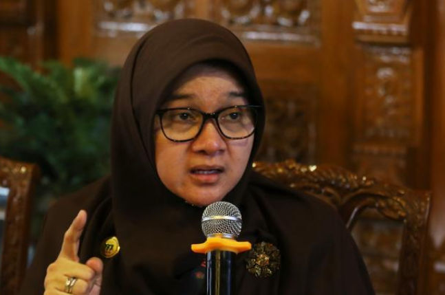 Kepala Dinas Kesehatan DIY,  drg. Pembayun Setyaning Astuti, M.Kes saat memberikan keterangan kepada wartawan.