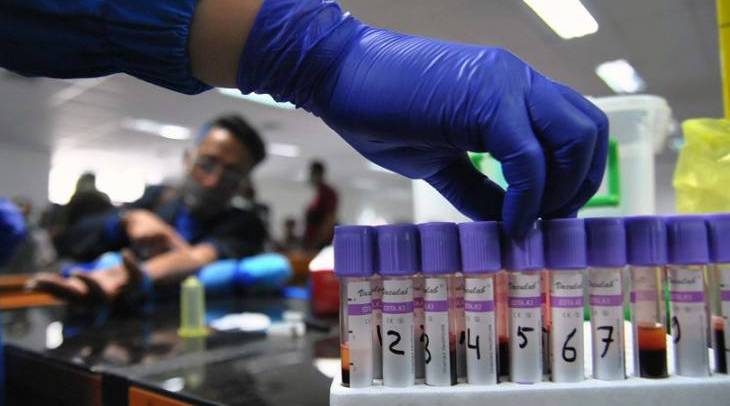 ILustrasi Gambar Alat Rapid Test COVID-19