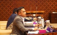 Rifqi saat sidang di kantor DPR RI