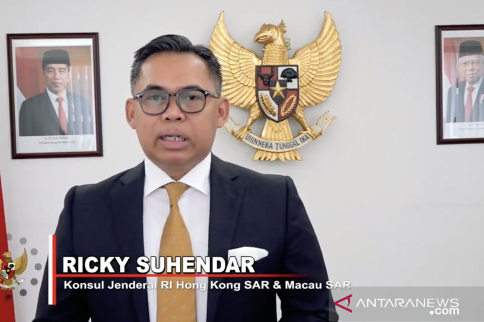 Konsul Jenderal Republik Indonesia (KJRI) di Hong Kong, Ricky Suhendar dalam tangkapan layar video pesan Konjen RI di HK (Antara)
