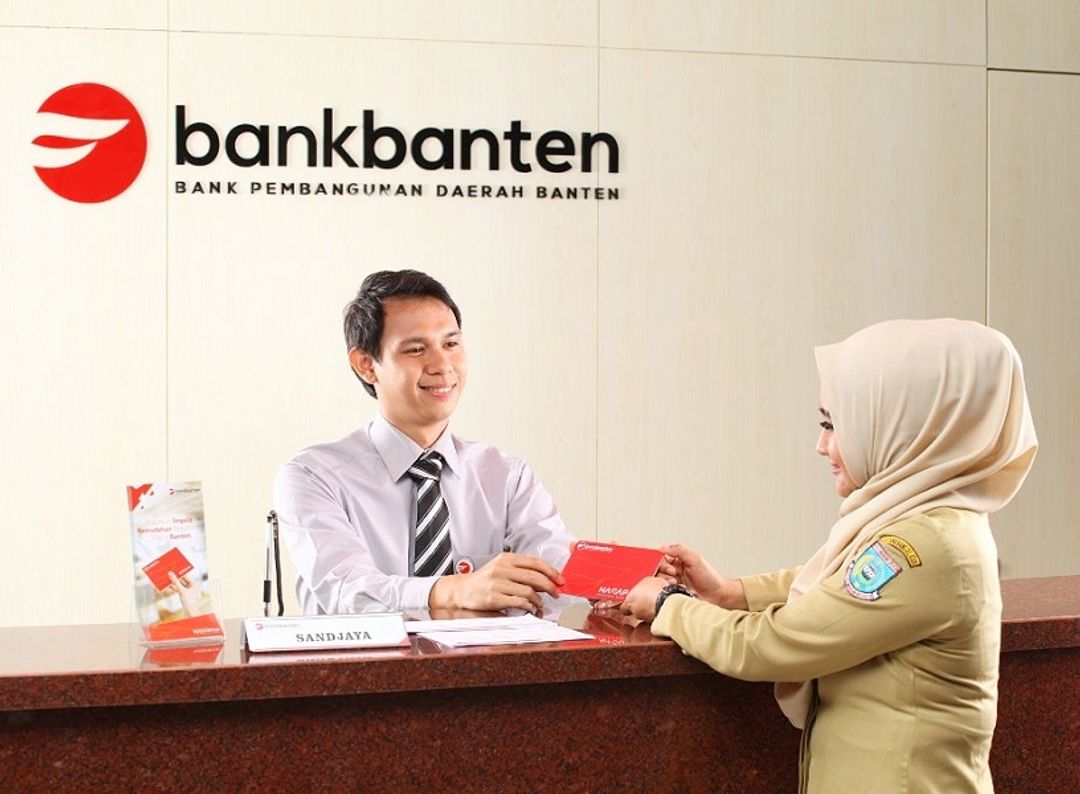 <p>Ilustrasi penarikan dana nasabah di Bank Banten. / Facebook @bpdbanten</p>
