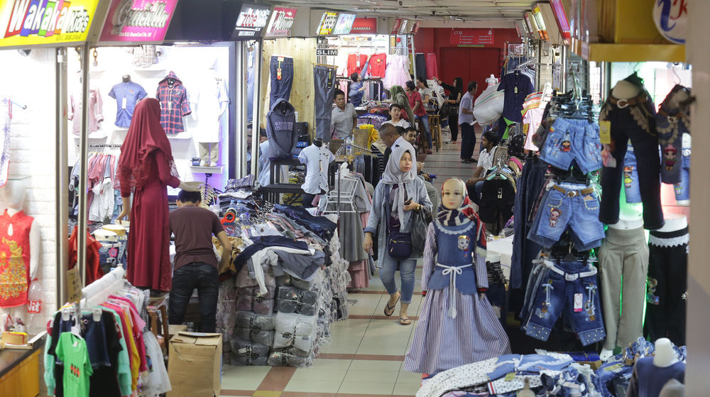 <p>Suasana Pasar Blok A Tanah Abang, Jakarta. Foto: Ismail Pohan/TrenAsia</p>

