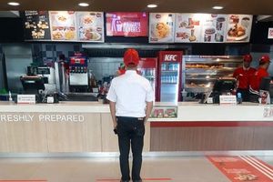 <p>Gerai KFC milik PT Fast Food Indonesia Tbk. (FAST). / Facebook @kfcindonesia</p>
