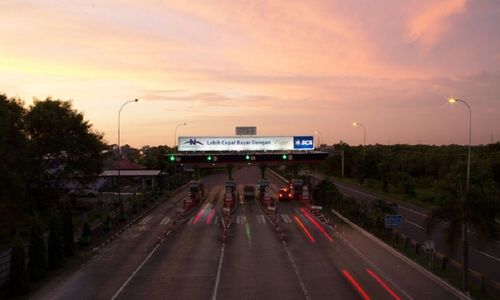 <p>Jalan tol yang dikelola oleh PT Nusantara Infrastructure Tbk. / Dok. META</p>
