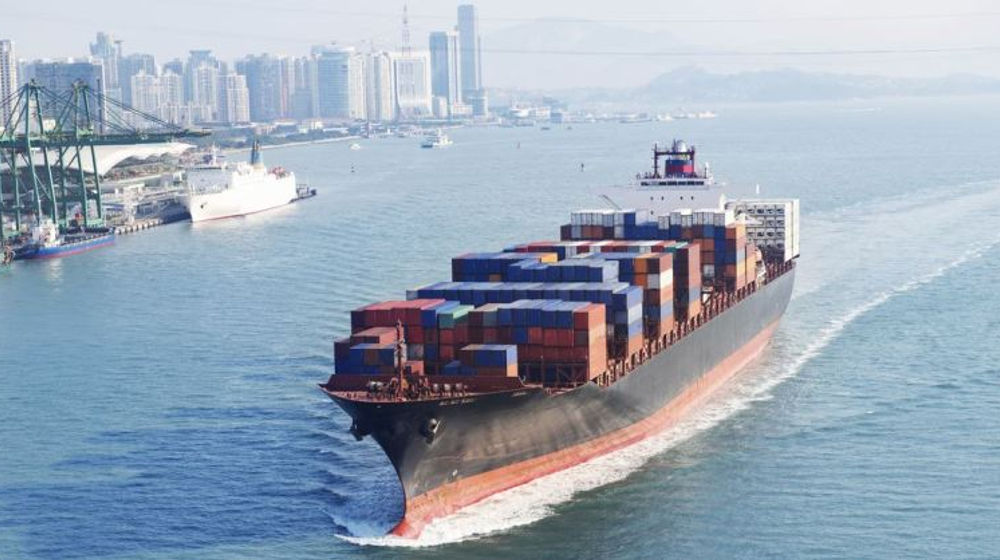 ilustrasi kapal petikemas