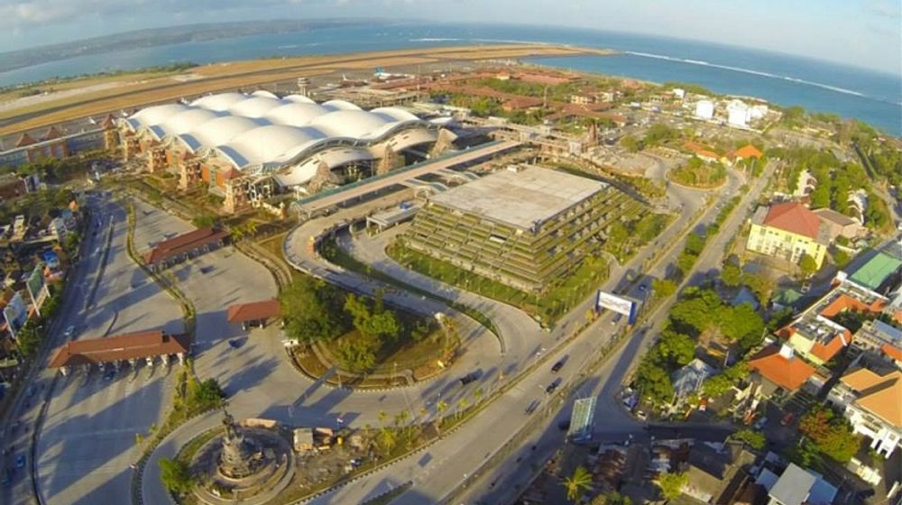 <p>Kementerian Perhubungan resmi menutup seluruh penerbangan penumpang domestik dan internasional demi menekan laju penyebaran wabah COVID-19. / Facebook @angkasapura.airports</p>
