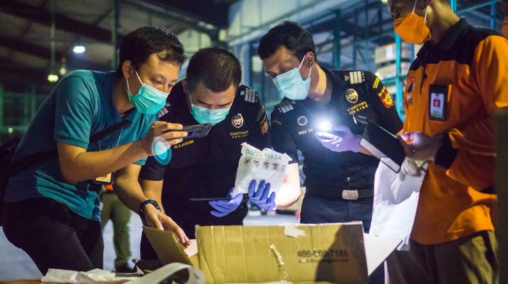 <p>Ilustrasi pengecekan barang impor / Dok. Kementerian Keuangan</p>
