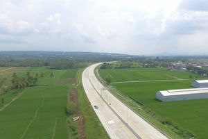 <p>Jalan Tol Pandaan-Malang Seksi V Pakis-Malang / Dok.  Kementerian PUPR</p>
