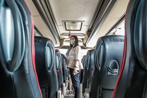 <p>Bus Panorama Group (Sumber: http://www.kemenparekraf.go.id/)</p>
