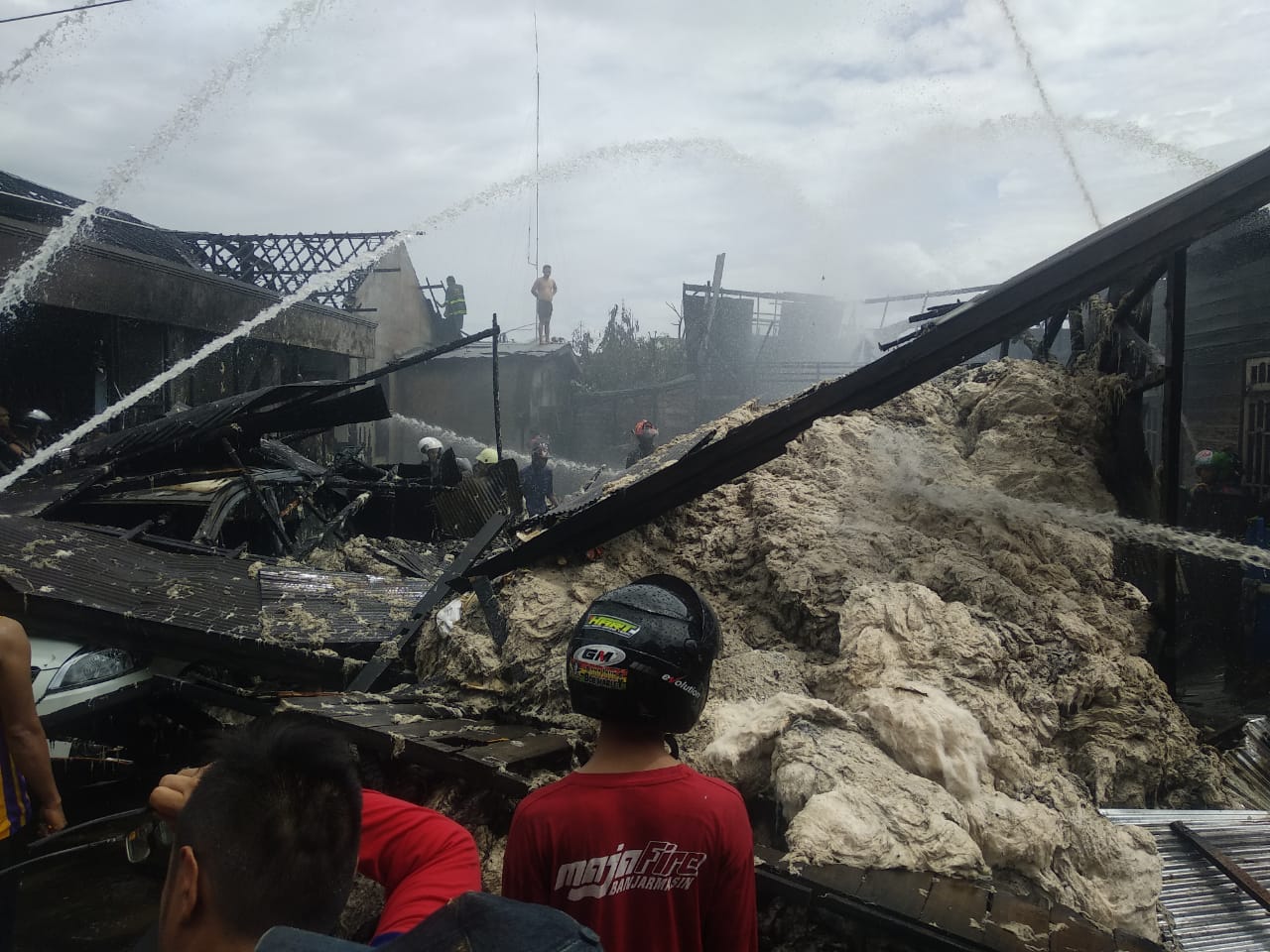Pabrik Kasur Terbakar di Banjarmasin