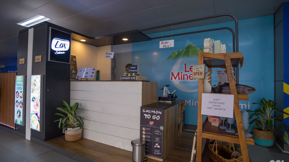 <p>Salah satu gerai UMKM di Stasiun MRT Lebak Bulus Grab. / Dok. PT MRT Jakarta</p>
