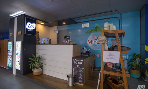 <p>Salah satu gerai UMKM di Stasiun MRT Lebak Bulus Grab. / Dok. PT MRT Jakarta</p>
