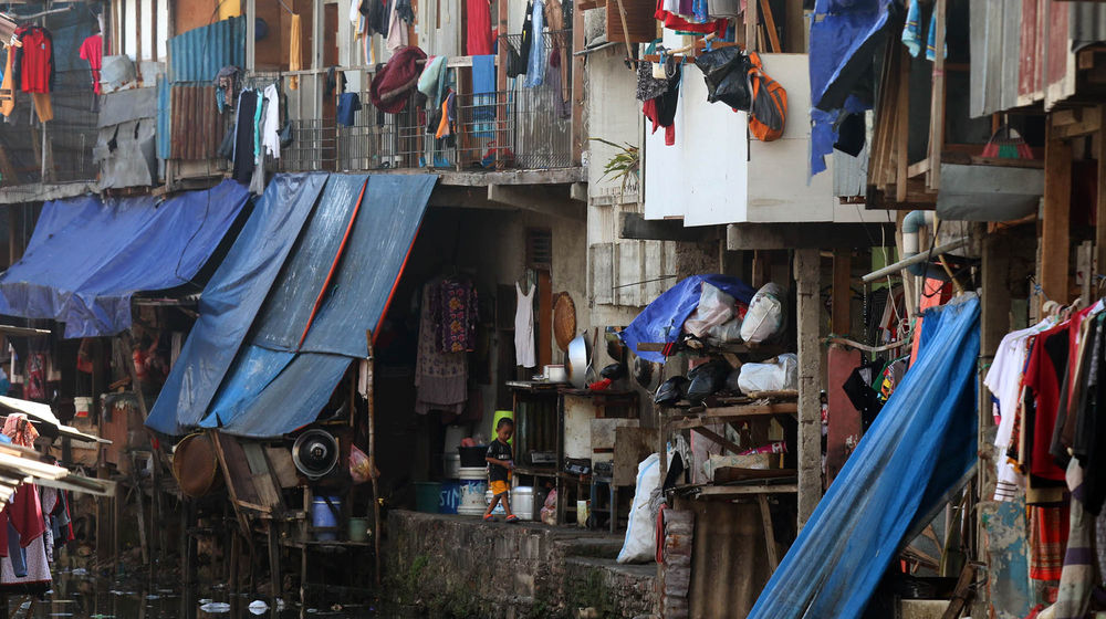 <p>Ilustrasi: Suasana pemukiman padat warga di kawasan Kebun Melati, Tanah Abang, Jakarta Pusat. Foto: Ismail Pohan/TrenAsia</p>
