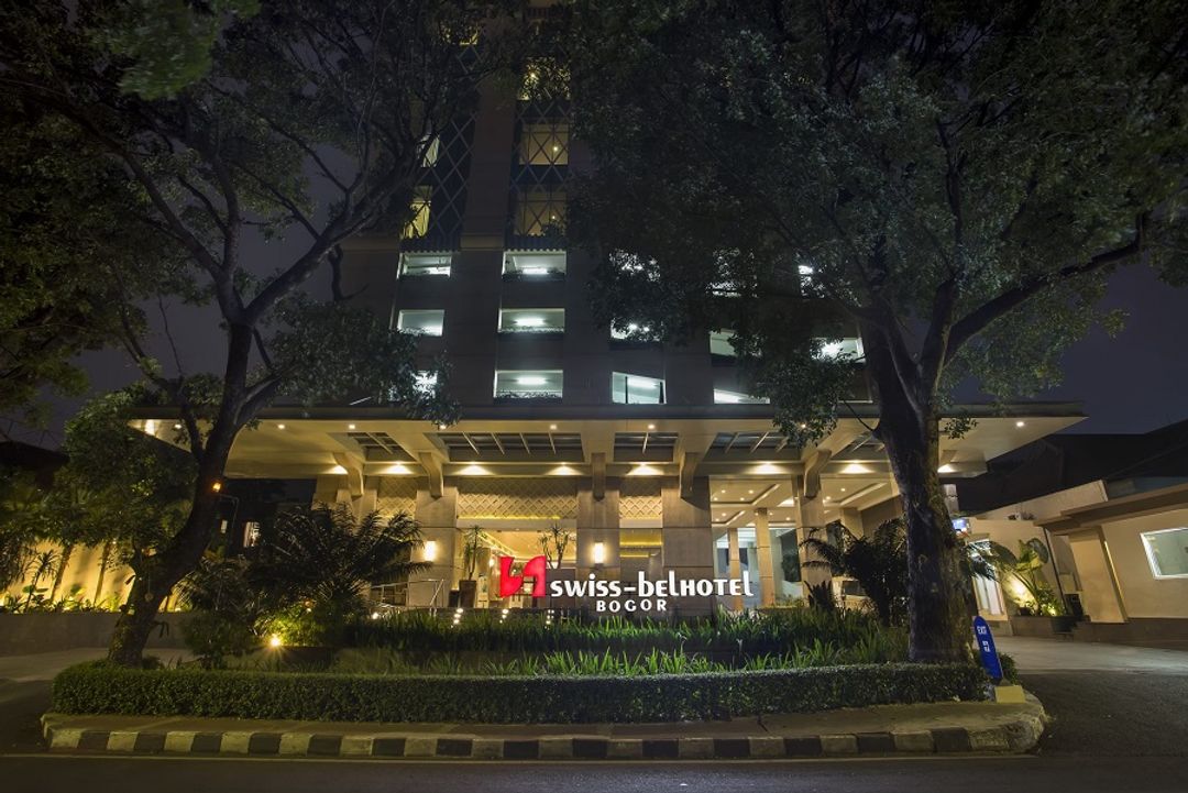 <p>Hotel Swiss Belinn Bogor yang dikelola oleh PT Intikeramik Alamasri Industri Tbk. (IKAI). / Intikeramik.com </p>
