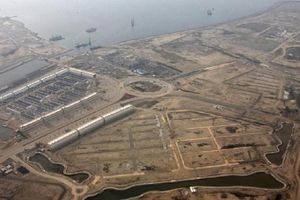 <p>Salah satu pulau hasil reklamasi Teluk Jakarta. / Antara Foto</p>
