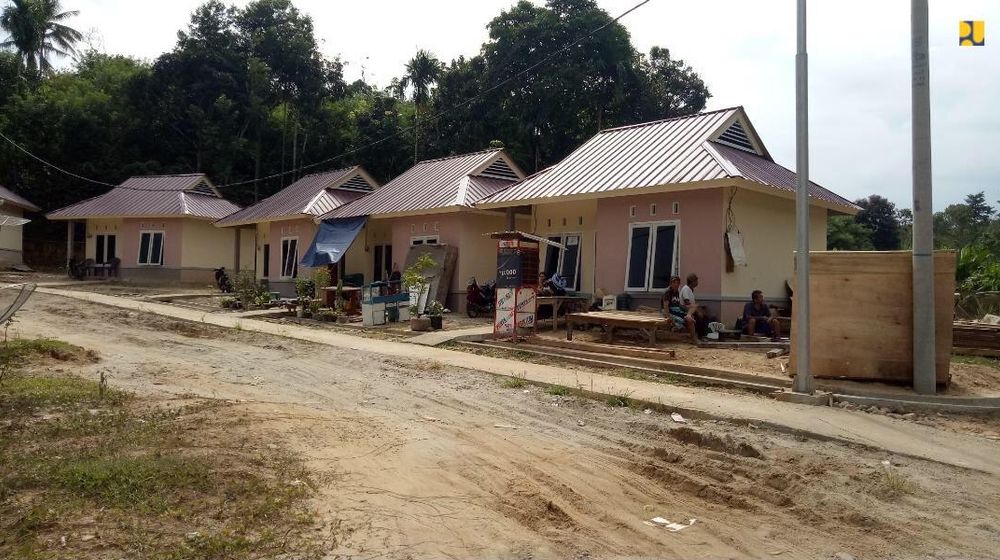 <p>Rumah khusus untuk warga yang terdampak bencana di bantaran Sungai Ogan Komering Ulu Selatan, Sumatera Selatan. / Dok. Kementerian PUPR</p>