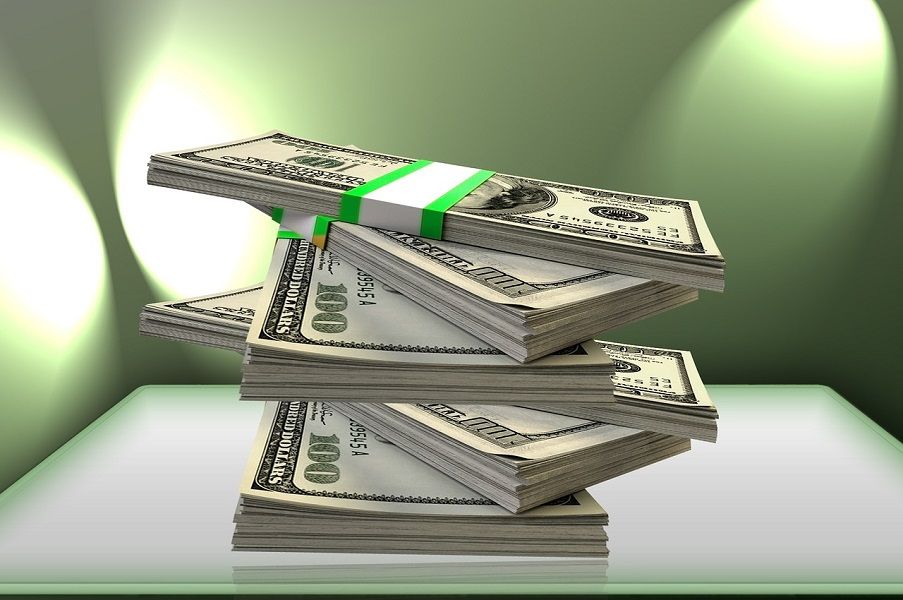 <p>Ilustrasi utang dalam bentuk dolar Amerika Serikat. / Pixabay</p>
