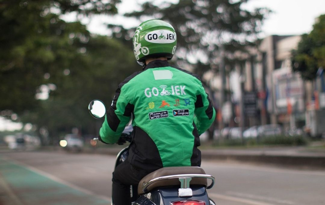 <p>Gojek</p>
