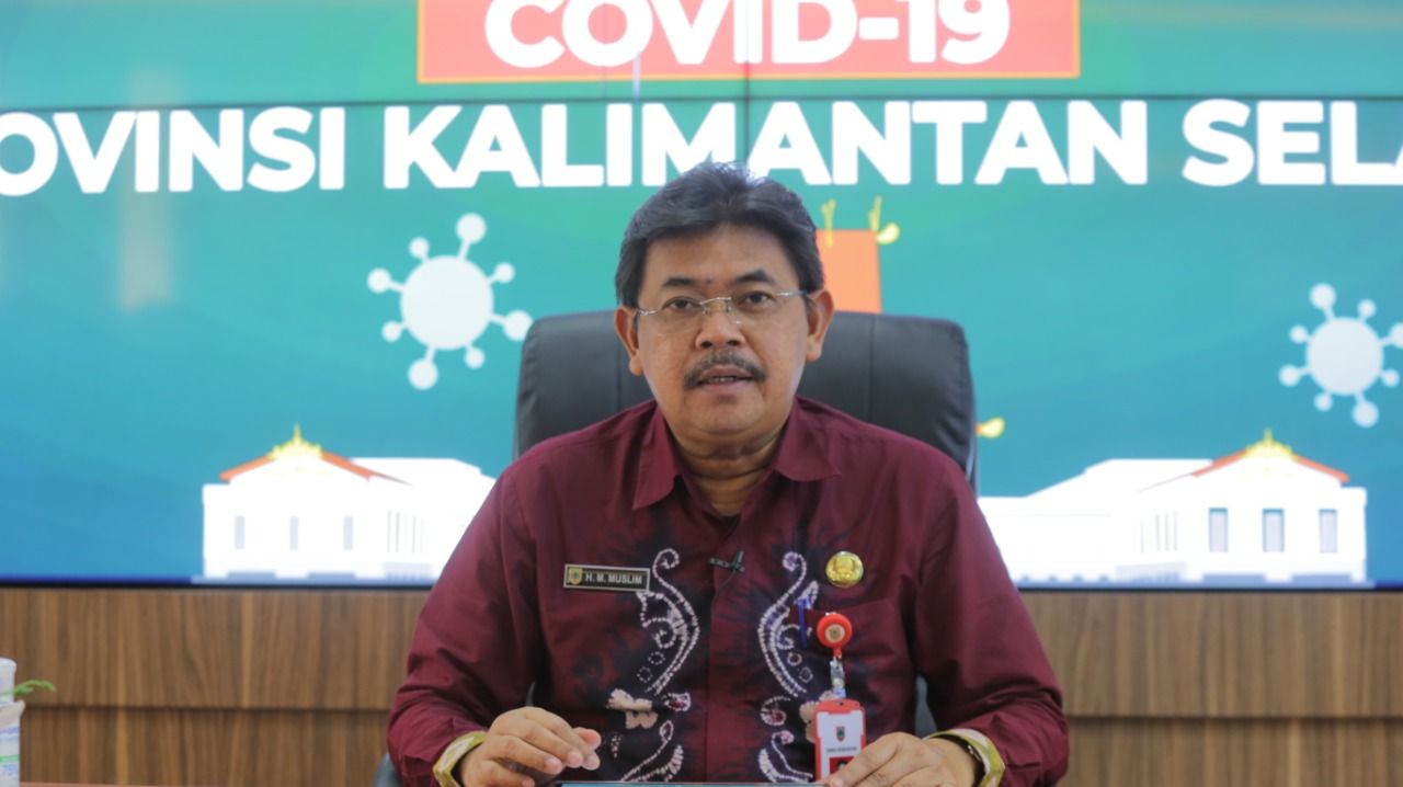 Kadinkes Kalsel HM Muslim menyampaikan rilis terbaru Covid-19