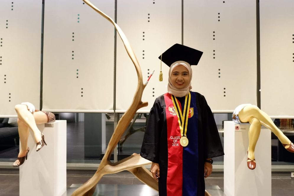 Salah satu lulusan terbaik Podomoro University, Acinia Nindartin 