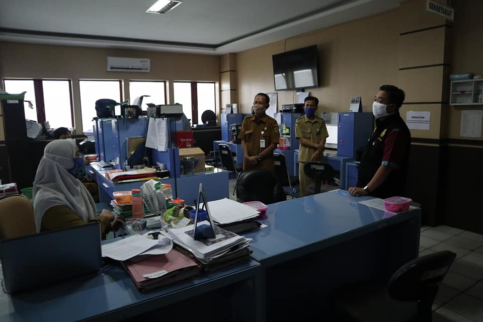 Ibnu Sina meninjau SKPD