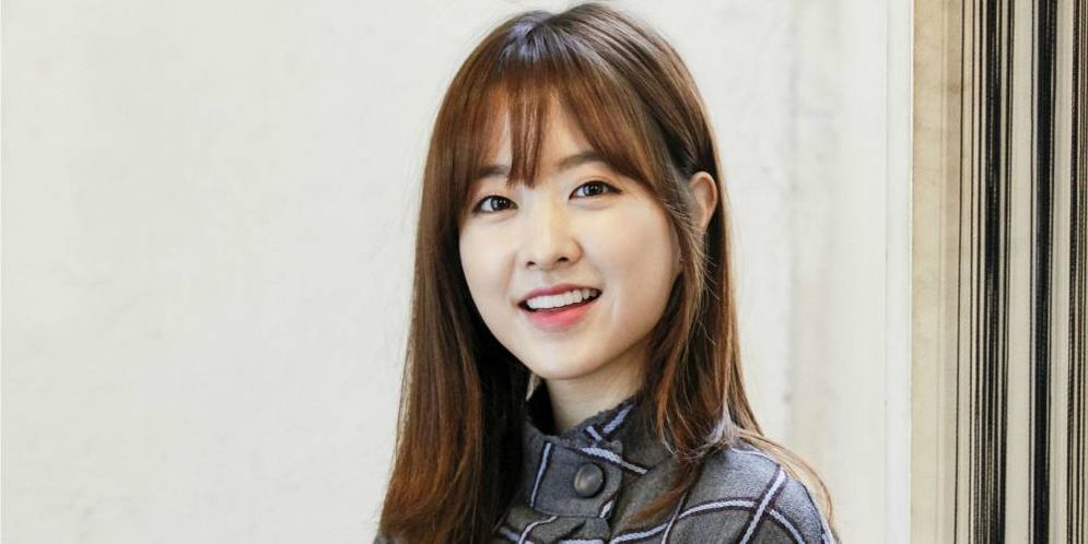 Park Bo-Young teridentifikasi sistem Youtube sebagai anak di bawah umur.