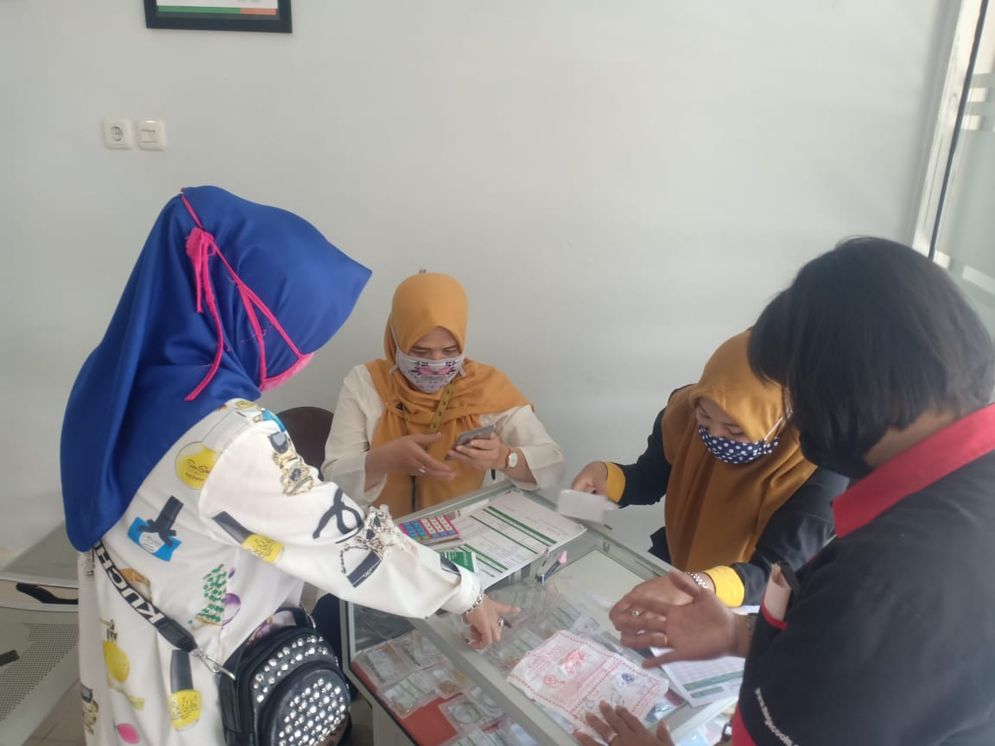 Aktivitas di Pegadaian Palembang
