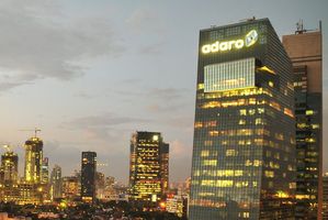 <p>Gedung Adaro Energy. / Adaro.com</p>
