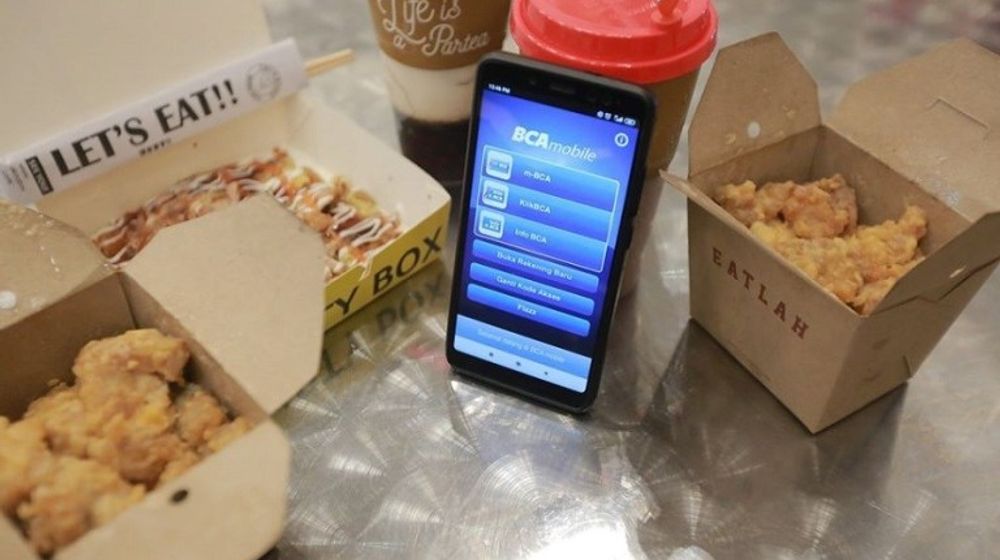 <p>Layanan mobile banking BCA. / Facebook @BankBCA</p>
