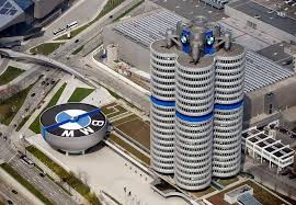 <p>Kantor pusat BMW di Munich/Facebook</p>
