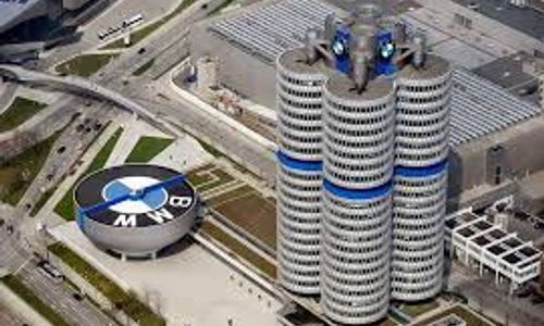 <p>Kantor pusat BMW di Munich/Facebook</p>
