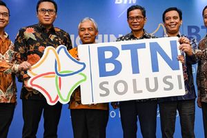 <p>Direktur Utama Bank BTN Pahala Nugraha Mansury bersama manajemen BTN. / Facebook @www.btn.co.id</p>
