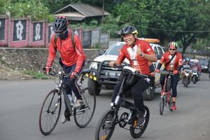 <p>Fadjroel Rachman, Jubir Presiden Joko Widodo, kini menjabat sebagai komisaris PT Waskita Karya (Persero) Tbk. / Twitter @fadjroel </p>
