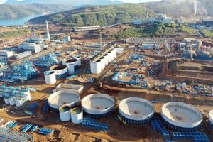 <p>Harita Nickel merogoh kocek Rp14 triliun untuk investasi pabrik baterai mobil listrik ini. / Harita Nickel</p>
