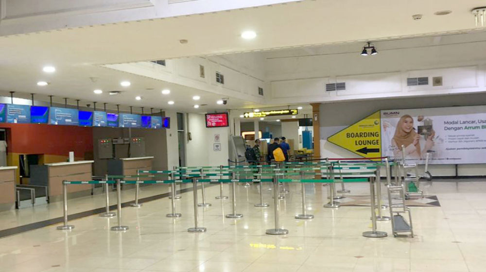 <p>Susana peron keberangkatan penumpang di Bandara Halim Perdana Kusumah, Jakarta, Kamis 11 Juni 2020. Foto:Adhitya Noviardi/TrenAsia</p>