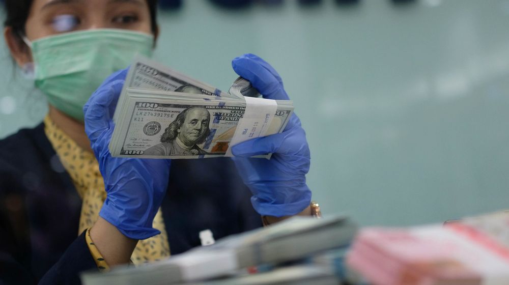 Ilustrasi aktivitas di bank BUMN.