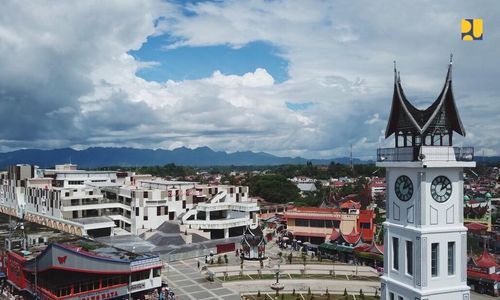 <p>Rekonstruksi Pasa Ateh Bukittinggi. / Dok. Kementerian PUPR</p>
