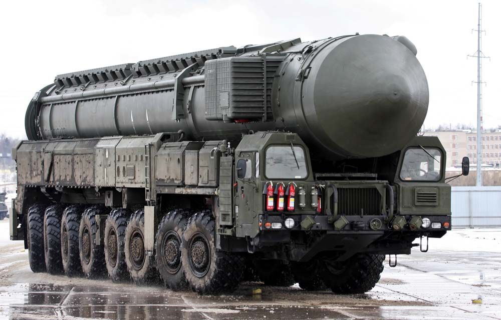 <p>Sistem rudal Topol-M Rusia yang memiliki kemampuan serangan nuklir/Wikipedia</p>
