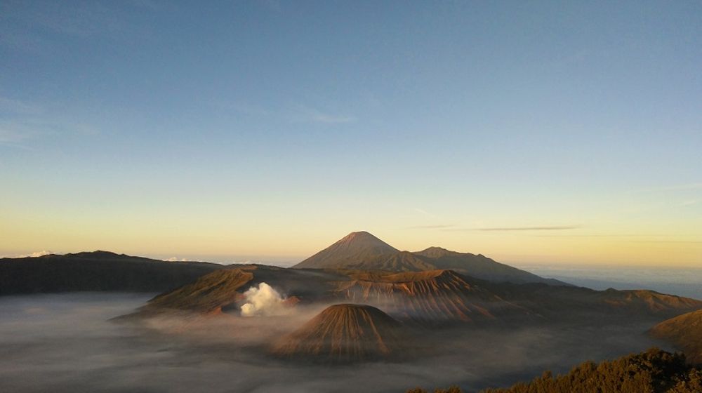 <p>Kawasan Taman Nasional Gunung Bromo, Tengger, Semeru, di Jawa Timur. / Pixabay</p>