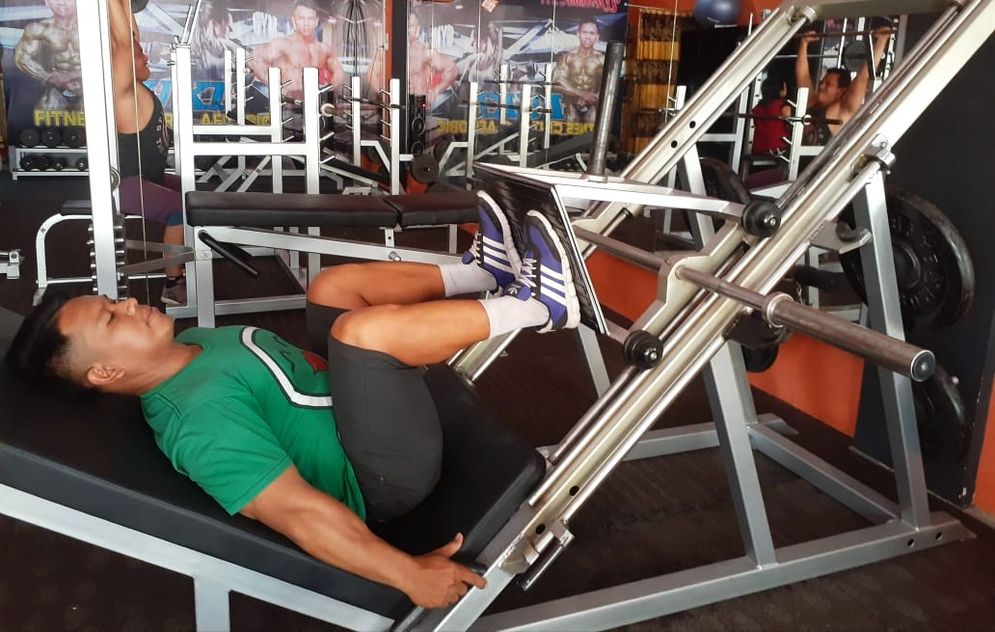 Jondrizal yang ditemui di Gym Luki Fitness di kawasan Lalang Padang Besi Padang/Foto: Ist