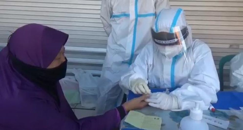 Rapid test yang dilakukan kepada warga Jawa Timur