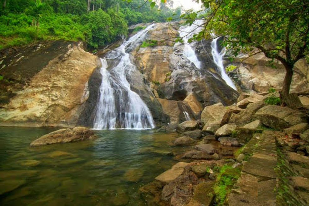 WIsata Air Terjun Bayang Sani/Foto: paketwisata