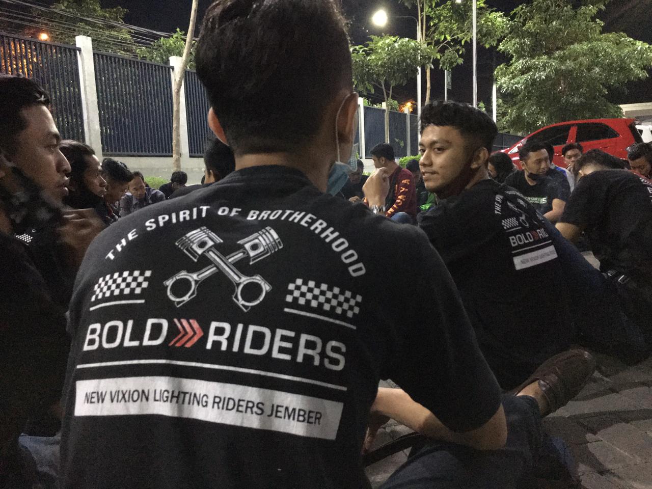 Anggota BoldRiders Jember saat dalam sebuah pertemuan beberapa waktu lalu.