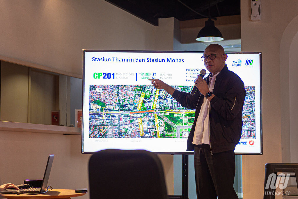 <p>Direktur Utama PT MRT Jakarta (Perseroda) William Sabandar menjelaskan tentang paket kontrak CP201. / Dok. PT MRT Jakarta</p>
