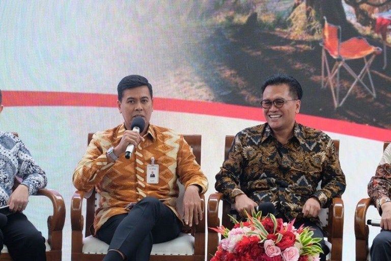 <p>Wakil Direktur Utama PT Bank Negara Indonesia (Persero) Tbk. Anggoro Eko Cahyo (kiri). / Facebook @BNI</p>
